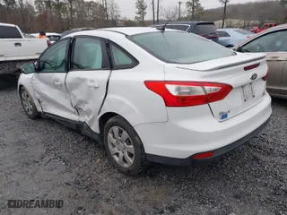 2014 Ford Focus SE with VIN 1FADP3F23EL351732, listed as a IAAI auction lot 41548067 with 109,379 mi miles. Bid and sale history available at carsss.com. Image 3.