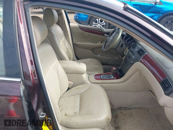 2002 Lexus ES 300 with VIN JTHBF30G520066356, listed as a IAAI auction lot 42519247 with 141,662 mi miles and . Bid and sale history available at DreamBid. Image 5.