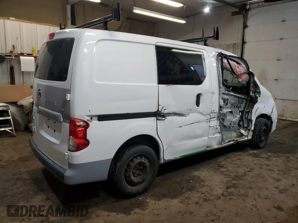 2018 Nissan NV200 Compact Cargo S with VIN 3N6CM0KN5JK702428, listed as a Copart auction lot 43903865 with 142,605 mi miles and Salvage Title. Bid and sale history available at carsss.com. Image 3.
