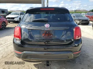 2018 FIAT 500X Trekking z VIN ZFBCFXCB7JP646407, wystawiony jako Copart lot #55994615 z przebiegiem 115 771 mil mil oraz Szkody całkowita. Historia ofert i sprzedaży dostępna na DreamBid. Obrazek 6.