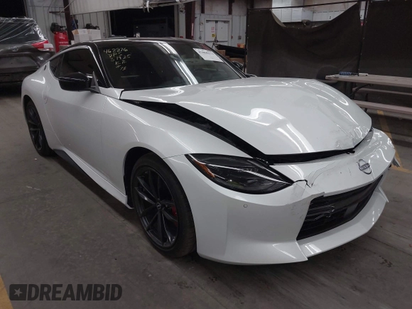 2024 Nissan Z Performance with VIN JN1BZ4BH9RM364239, listed as a IAAI auction lot 41860174 with 7,501 mi miles and . Bid and sale history available at DreamBid. Image 1.