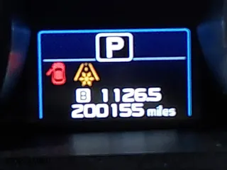 2018 Subaru Outback Premium with VIN 4S4BSAFC0J3254605, listed as a IAAI auction lot 41619559 with 200,155 mi miles. Bid and sale history available at carsss.com. Image 15.