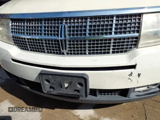 2008 Lincoln MKX z VIN 2LMDU68C18BJ15272, wystawiony jako IAAI lot #42182342 z przebiegiem Nie podano mil oraz . Historia ofert i sprzedaży dostępna na DreamBid. Obrazek 6.