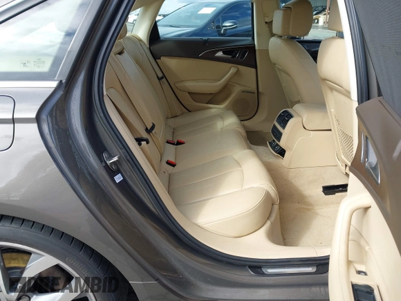 2013 Audi A6 Premium Plus z VIN WAUGGAFC8DN077982, wystawiony jako IAAI lot #41783832 z przebiegiem 95 981 mil mil oraz . Historia ofert i sprzedaży dostępna na DreamBid. Obrazek 8.