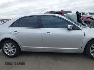 2011 Lincoln MKZ with VIN 3LNHL2GC5BR767637, listed as a IAAI auction lot 41859941 with Not provided miles and . Bid and sale history available at DreamBid. Image 13.