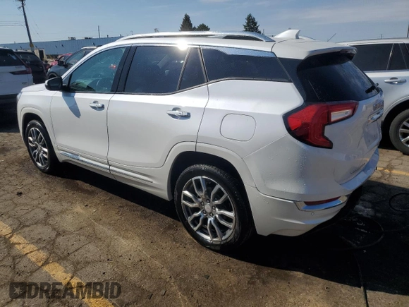 2024 GMC Terrain Denali with VIN 3GKALXEG8RL163221, listed as a Copart auction lot 53475185 with 3,046 mi miles and Salvage title. Bid and sale history available at DreamBid. Image 2.