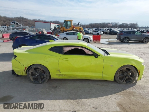 2020 Chevrolet Camaro 1LT z VIN 1G1FB1RSXL0130718, wystawiony jako IAAI lot #41653708 z przebiegiem 96 577 mil mil oraz . Historia ofert i sprzedaży dostępna na DreamBid. Obrazek 13.