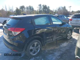 2022 Honda HR-V LX with VIN 3CZRU6H36NM718745, listed as a IAAI auction lot 41442783 with 30,598 mi miles. Bid and sale history available at carsss.com. Image 13.