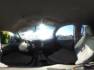 2019 Nissan Frontier SV с VIN 1N6DD0EV1KN797646, выставлен на аукционе IAAI как лот 42203034 с пробегом 46 691 миль миль и . История ставок и продаж доступна на DreamBid. Изображение 18.