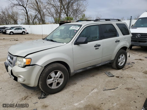 2009 Ford Escape XLT with VIN 1FMCU93G39KC49775, listed as a Copart auction lot 48070834 with 123,888 mi miles and Salvage Title. Bid and sale history available at carsss.com. Image 1.