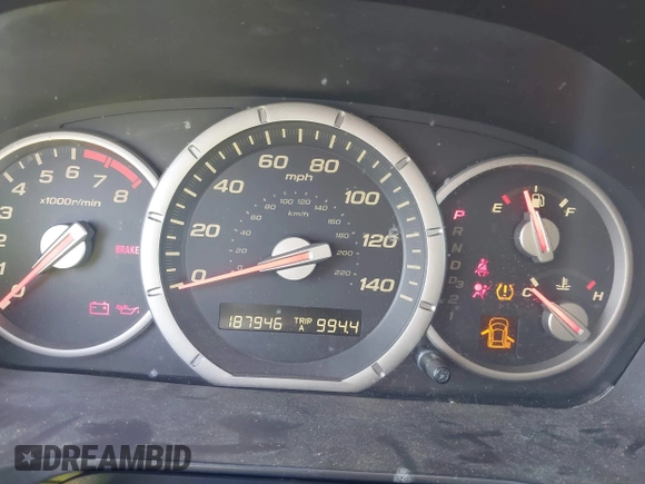 2006 Honda Pilot EX-L with VIN 2HKYF18506H521822, listed as a IAAI auction lot 42012612 with 187,946 mi miles and . Bid and sale history available at DreamBid. Image 7.