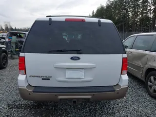 2003 Ford Expedition Eddie Bauer z VIN 1FMFU18L33LC34859, wystawiony jako IAAI lot #41681166 z przebiegiem 200 210 mil mil oraz . Historia ofert i sprzedaży dostępna na DreamBid. Obrazek 17.