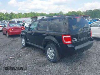 2008 Ford Escape XLT с VIN 1FMCU03158KD14843, выставлен на аукционе IAAI как лот 42365999 с пробегом 89 452 миль миль и . История ставок и продаж доступна на DreamBid. Изображение 3.