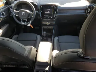 2023 Volvo C40 Recharge Pure Electric Core with VIN YV4ED3GKXP2036809, listed as a Copart auction lot 70364034 with 7,942 mi miles and Salvage Title. Bid and sale history available at carsss.com. Image 8.