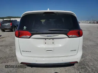 2018 Chrysler Pacifica Limited with VIN 2C4RC1GG0JR259957, listed as a Copart auction lot 66888725 with 131,371 mi miles and Clean title. Bid and sale history available at DreamBid. Image 6.