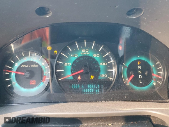 2010 Ford Fusion SE with VIN 3FAHP0HA3AR168525, listed as a Copart auction lot 47975515 with 168,939 mi miles and Salvage Title. Bid and sale history available at DreamBid. Image 9.