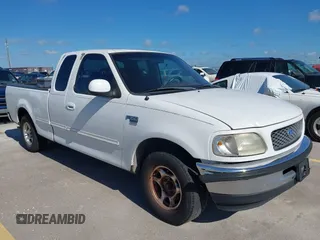 1998 Ford F-150 с VIN 1FTZX1763WKA77283, выставлен на аукционе IAAI как лот 42553694 с пробегом 171 276 миль миль и . История ставок и продаж доступна на DreamBid. Изображение 1.