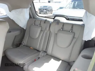 2011 Toyota Highlander z VIN 5TDZK3EH8BS045804, wystawiony jako IAAI lot #42211947 z przebiegiem 193 812 mil mil oraz . Historia ofert i sprzedaży dostępna na DreamBid. Obrazek 13.