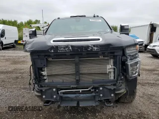 2020 Chevrolet Silverado 3500HD LTZ z VIN 1GC4YUEY9LF320967, wystawiony jako Copart lot #57058625 z przebiegiem 29 674 mil mil oraz Szkody całkowita. Historia ofert i sprzedaży dostępna na DreamBid. Obrazek 5.