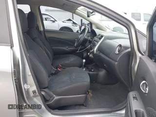 2014 Nissan Note SV z VIN 3N1CE2CP3EL394433, wystawiony jako IAAI lot #42421291 z przebiegiem 100 966 mil mil oraz . Historia ofert i sprzedaży dostępna na DreamBid. Obrazek 5.