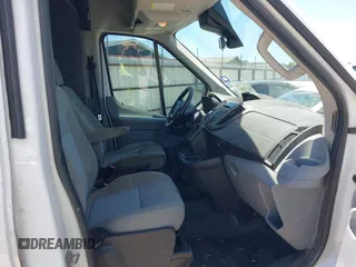 2015 Ford Transit Cargo с VIN 1FTYR2CG0FKA15544, выставлен на аукционе IAAI как лот 42522021 с пробегом 310 509 миль миль и . История ставок и продаж доступна на DreamBid. Изображение 5.