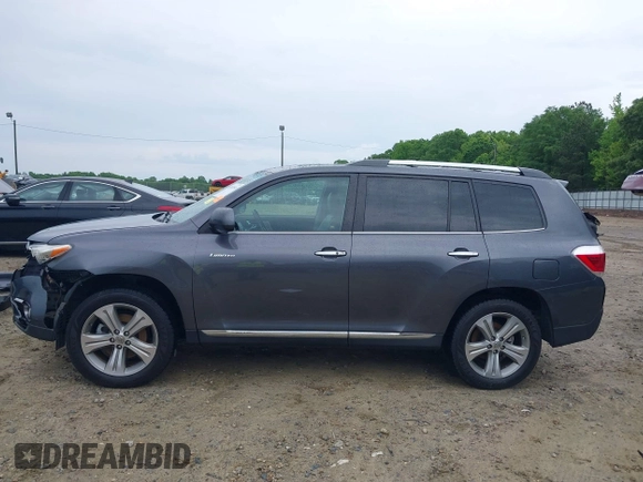 2012 Toyota Highlander Limited with VIN 5TDYK3EH4CS054805, listed as a IAAI auction lot 42082094 with 158,016 mi miles and . Bid and sale history available at DreamBid. Image 14.