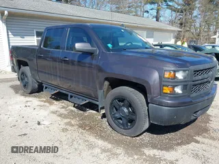 2015 Chevrolet Silverado 1500 LT with VIN 3GCUKREC6FG163663, listed as a IAAI auction lot 41734698 with 146,962 mi miles. Bid and sale history available at carsss.com. Image 1.