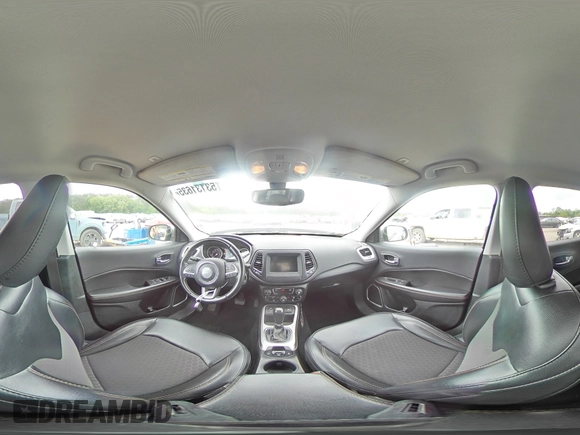 2019 Jeep Compass Latitude z VIN 3C4NJCBB1KT851572, wystawiony jako Copart lot #53131635 z przebiegiem 77 875 mil mil oraz Szkoda całkowita • Salvage title. Historia ofert i sprzedaży dostępna na DreamBid. Obrazek 16.