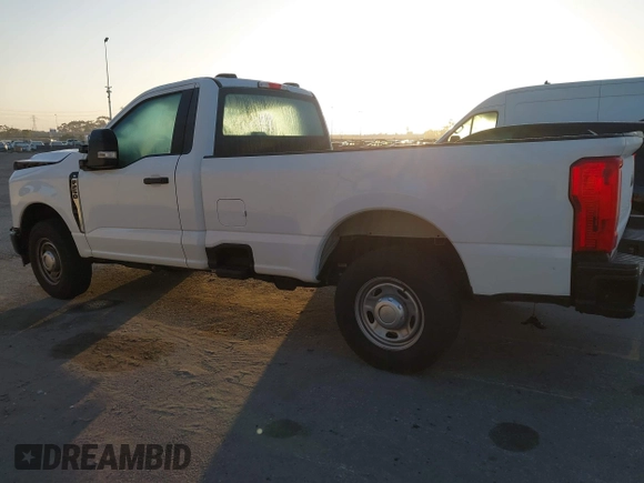 2023 Ford F-250 XL with VIN 1FTBF2AA6PEE09157, listed as a IAAI auction lot 42629266 with 15,571 mi miles and . Bid and sale history available at DreamBid. Image 15.