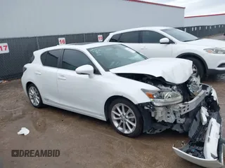 2013 Lexus CT 200h Hybrid with VIN JTHKD5BH7D2149186, listed as a IAAI auction lot 41903180 with 133,373 mi miles. Bid and sale history available at carsss.com. Image 1.