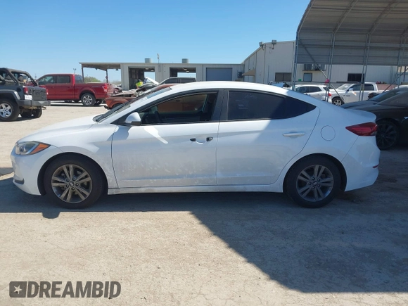 2017 Hyundai Elantra SE z VIN 5NPD84LF7HH129904, wystawiony jako IAAI lot #41837435 z przebiegiem 97 737 mil mil oraz . Historia ofert i sprzedaży dostępna na DreamBid. Obrazek 15.