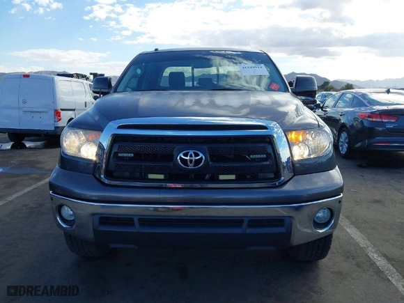 2012 Toyota Tundra 4WD Truck with VIN 5TFUY5F1XCX211919, listed as a IAAI auction lot 41349914 with NaN miles. Bid and sale history available at carsss.com. Image 12.