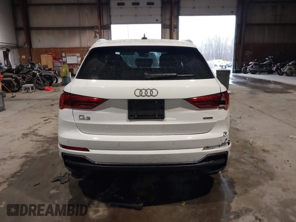 2021 Audi Q3 S line Premium with VIN WA1DECF36M1021600, listed as a IAAI auction lot 41081075 with 40,860 mi miles and . Bid and sale history available at DreamBid. Image 17.