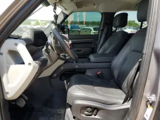 2020 Land Rover Defender HSE with VIN SALE9EEU6L2010232, listed as a Copart auction lot 61043835 with 59,479 mi miles and Salvage title. Bid and sale history available at DreamBid. Image 7.