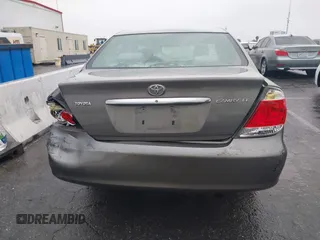 2006 Toyota Camry STD with VIN 4T1BE32KX6U736211, listed as a IAAI auction lot 41730669 with 112,648 mi miles. Bid and sale history available at carsss.com. Image 16.