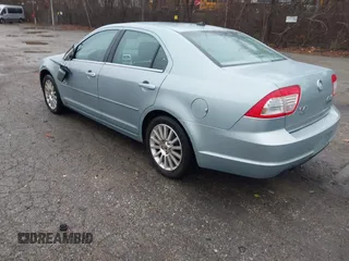2007 Mercury Milan Premier z VIN 3MEHM02157R621997, wystawiony jako IAAI lot #41956292 z przebiegiem 108 219 mil mil oraz . Historia ofert i sprzedaży dostępna na DreamBid. Obrazek 3.