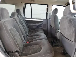 2003 Ford Explorer XLT z VIN 1FMDU63W83ZA40878, wystawiony jako Copart lot #65087525 z przebiegiem 292 687 mil mil oraz Szkoda całkowita • Salvage title. Historia ofert i sprzedaży dostępna na DreamBid. Obrazek 10.