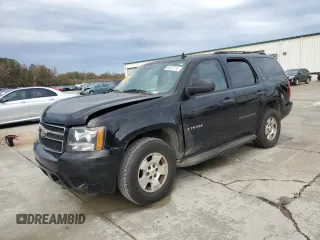 2009 Chevrolet Tahoe LS with VIN 1GNFC13029R149349, listed as a Copart auction lot 83327714 with 246,757 mi miles and Salvage title. Bid and sale history available at DreamBid. Image 1.