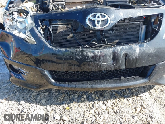 2011 Toyota Camry LE z VIN 4T1BF3EK7BU679002, wystawiony jako IAAI lot #42078508 z przebiegiem 179 019 mil mil oraz . Historia ofert i sprzedaży dostępna na DreamBid. Obrazek 6.