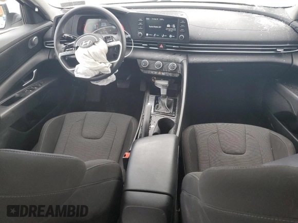2024 Hyundai Elantra SE with VIN KMHLL4DG5RU810549, listed as a Copart auction lot 58178425 with 27,195 mi miles and Salvage title. Bid and sale history available at DreamBid. Image 8.
