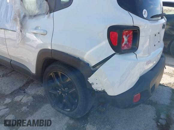 2018 Jeep Renegade Altitude with VIN ZACCJABBXJPH96654, listed as a IAAI auction lot 39966885 with 109,750 mi miles and . Bid and sale history available at DreamBid. Image 6.