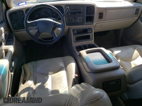 2003 Chevrolet Tahoe LS with VIN 1GNEK13Z93R256421, listed as a Copart auction lot 49001975 with 318,219 mi miles and Salvage Title. Bid and sale history available at DreamBid. Image 8.
