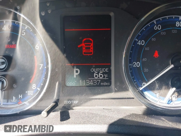 2018 Toyota Corolla L z VIN 2T1BURHE9JC971913, wystawiony jako IAAI lot #42220378 z przebiegiem 113 437 mil mil oraz . Historia ofert i sprzedaży dostępna na DreamBid. Obrazek 15.