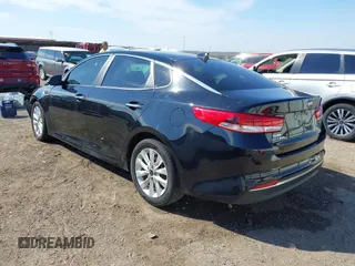 2018 Kia Optima LX with VIN 5XXGT4L36JG264505, listed as a IAAI auction lot 41888652 with 133,596 mi miles. Bid and sale history available at carsss.com. Image 3.