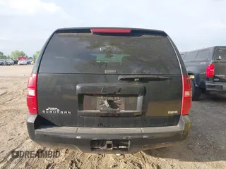 2007 Chevrolet Suburban LT с VIN 1GNFK16317J312027, выставлен на аукционе IAAI как лот 42214940 с пробегом 305 088 миль миль и . История ставок и продаж доступна на DreamBid. Изображение 16.