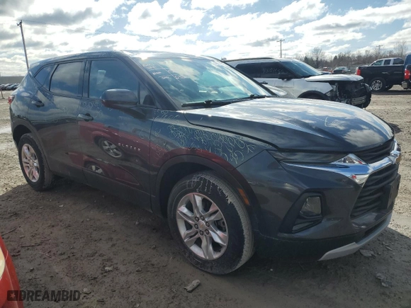 2021 Chevrolet Blazer LT with VIN 3GNKBHR45MS583713, listed as a Copart auction lot 49769315 with 33,530 mi miles and Salvage Title. Bid and sale history available at carsss.com. Image 4.