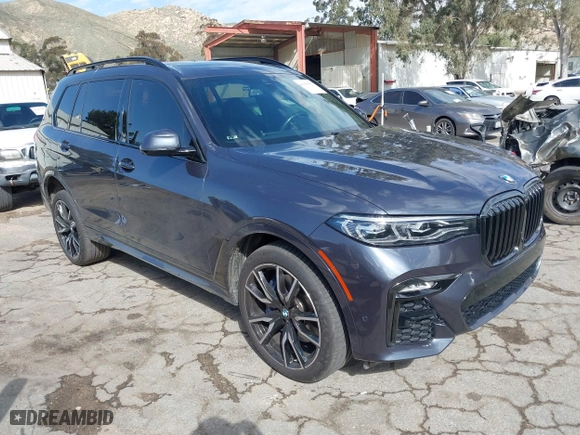 2021 BMW X7 xDrive40i with VIN 5UXCW2C05M9F76009, listed as a IAAI auction lot 41681992 with 48,565 mi miles. Bid and sale history available at carsss.com. Image 1.
