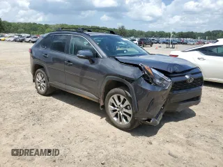 2024 Toyota RAV4 XLE Premium z VIN 2T3C1RFV3RW344089, wystawiony jako Copart lot #61747485 z przebiegiem 18 447 mil mil oraz Szkoda całkowita • Salvage title. Historia ofert i sprzedaży dostępna na DreamBid. Obrazek 4.