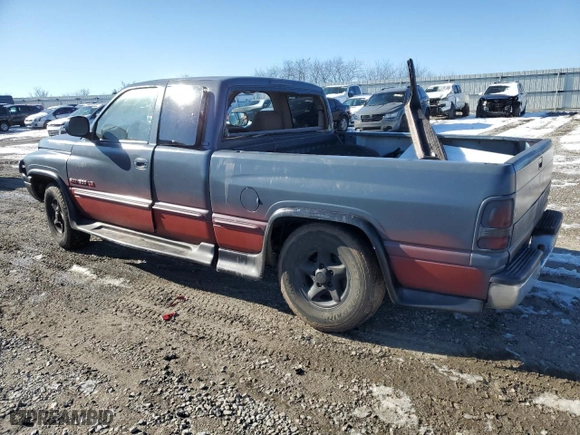 1998 Dodge Ram 1500 with VIN 3B7HC12Y8WM266634, listed as a Copart auction lot 88629685 with 0 mi miles and Salvage Title. Bid and sale history available at carsss.com. Image 2.