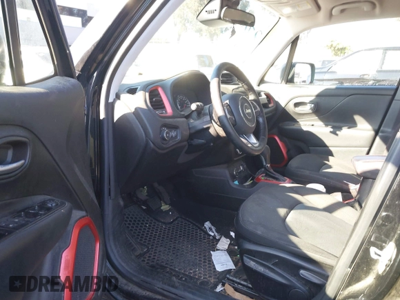 2017 Jeep Renegade Deserthawk z VIN ZACCJBCB4HPF18220, wystawiony jako IAAI lot #41719737 z przebiegiem 87 332 mil mil oraz . Historia ofert i sprzedaży dostępna na DreamBid. Obrazek 20.